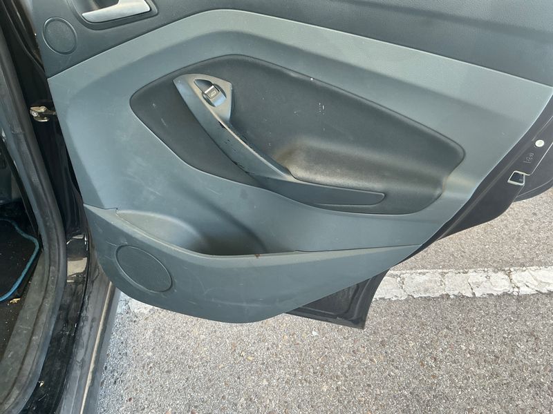 Ford C-Max 1.0 EcoBoost Trend 2014 – снимка 30