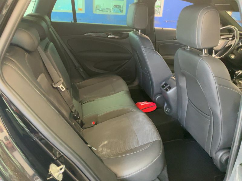 Opel Insignia Sports Tourer 2.0 CDTI Innovation 2020 – снимка 19