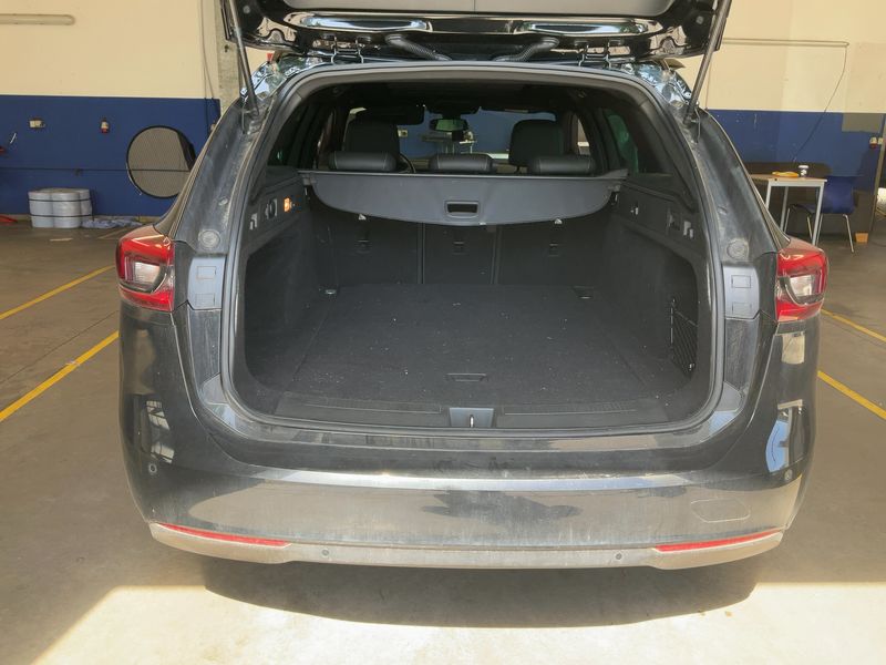 Opel Insignia Sports Tourer 2.0 CDTI Innovation 2020 – снимка 15
