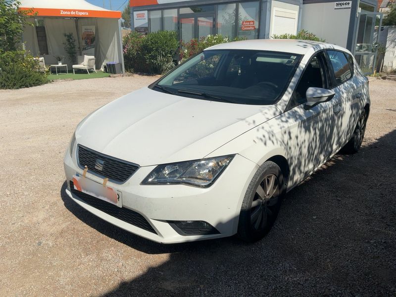 Seat Leon 1.6 TDI Reference Plus 2014 – снимка 1