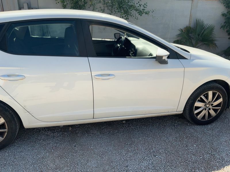 Seat Leon 1.6 TDI Reference Plus 2014 – снимка 10