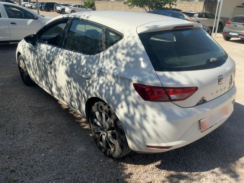 Seat Leon 1.6 TDI Reference Plus 2014 – снимка 6
