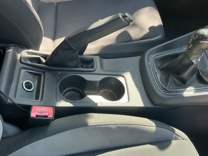 Seat Leon 1.6 TDI Reference Plus 2014 – снимка 25