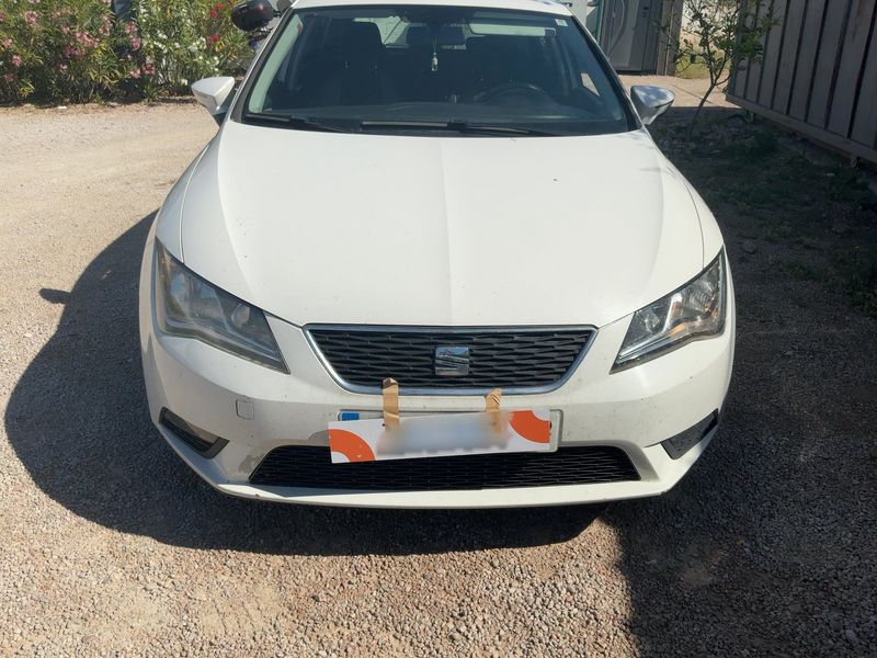 Seat Leon 1.6 TDI Reference Plus 2014 – снимка 14