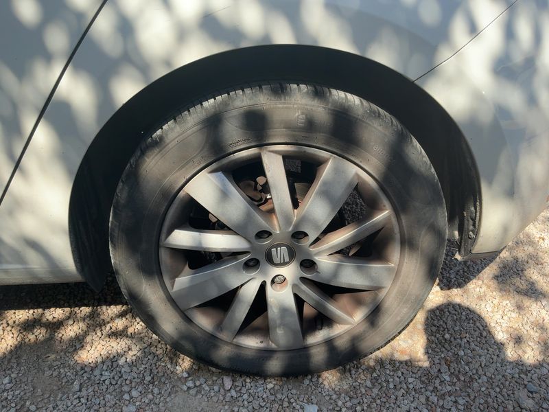 Seat Leon 1.6 TDI Reference Plus 2014 – снимка 5
