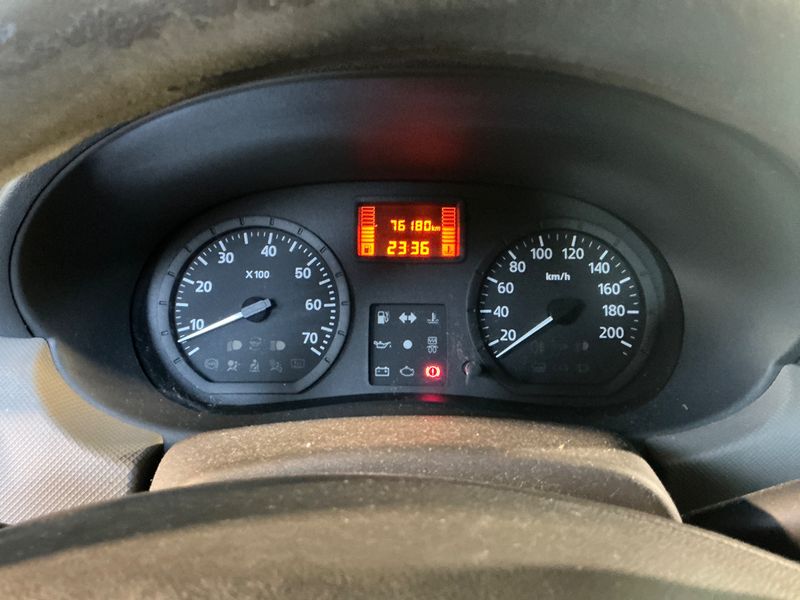 Dacia Sandero 1.2 Basis 2010 – снимка 4