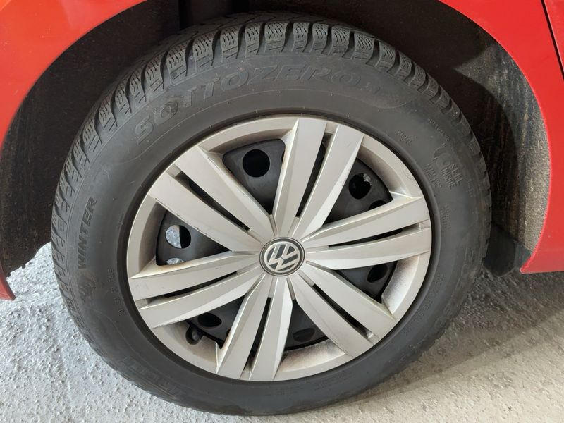 Volkswagen Touran 1.6 TDI Sound BlueMotion Tech 2017 – снимка 9