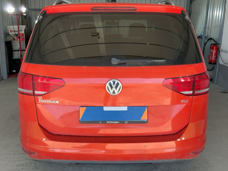 Volkswagen Touran 1.6 TDI Sound BlueMotion Tech 2017 – снимка 7