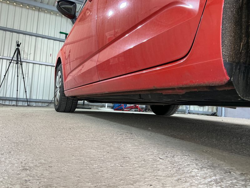 Volkswagen Touran 1.6 TDI Sound BlueMotion Tech 2017 – снимка 28