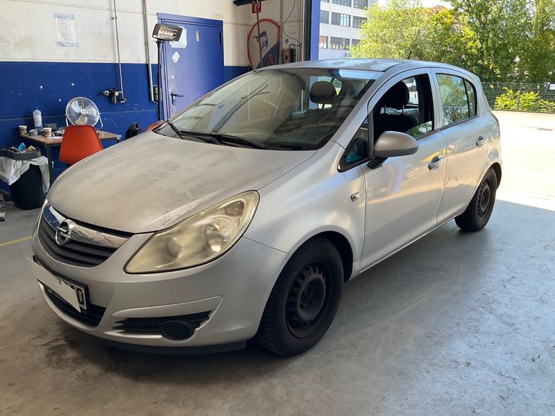 Opel Corsa 1.2 Enjoy 2009 – снимка 1