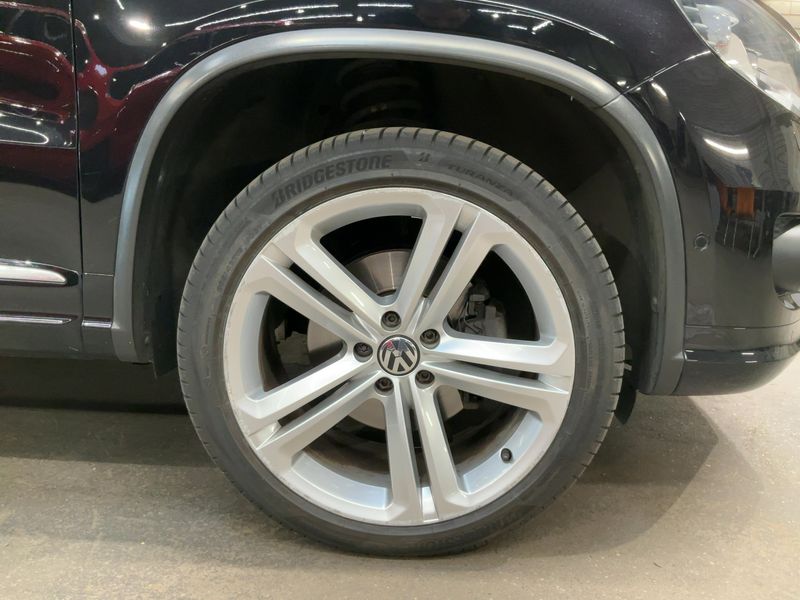 Volkswagen Tiguan 2.0 TDI Sport & Style 4Motion BlueMotion Tech 2014 – снимка 11