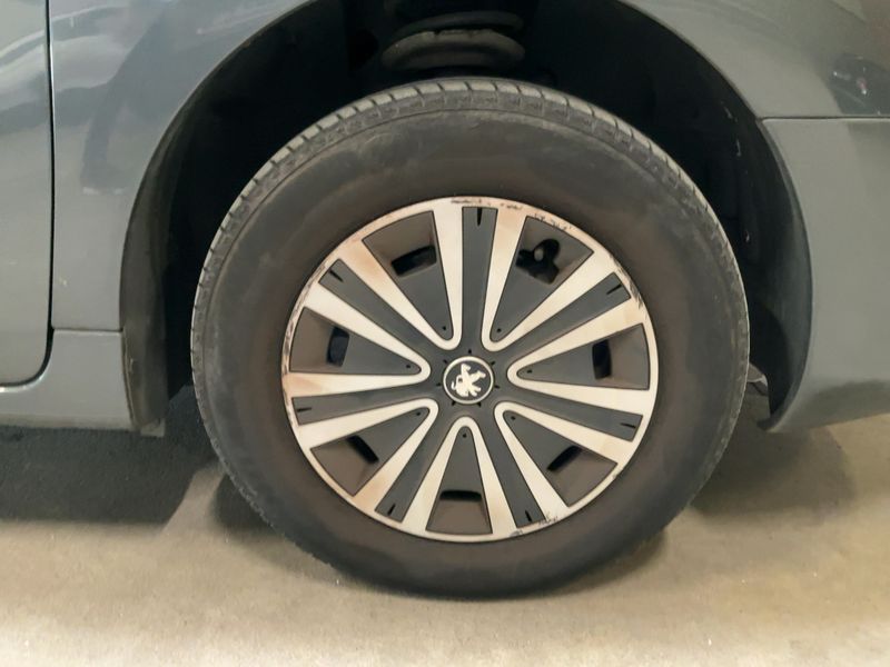 Peugeot Partner 1.2 e-THP Active 2017 – снимка 11