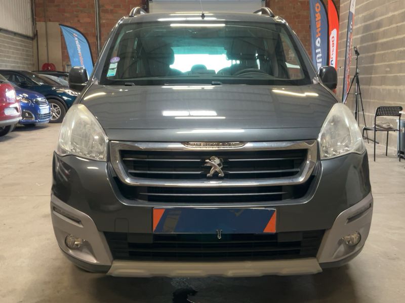 Peugeot Partner 1.2 e-THP Active 2017 – снимка 14