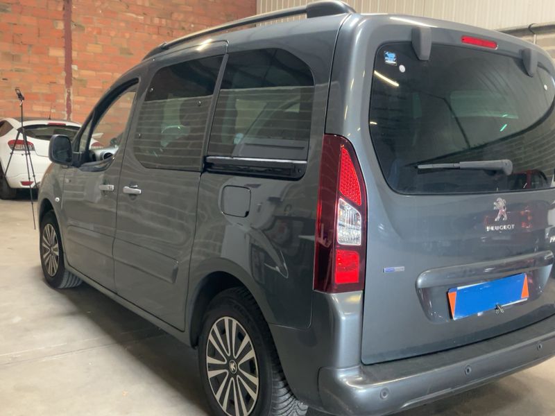 Peugeot Partner 1.2 e-THP Active 2017 – снимка 6