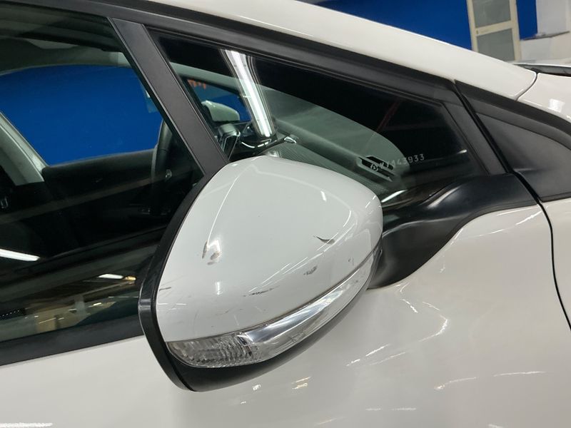 Peugeot 2008 1.2 e-VTi Active 2019 – снимка 24