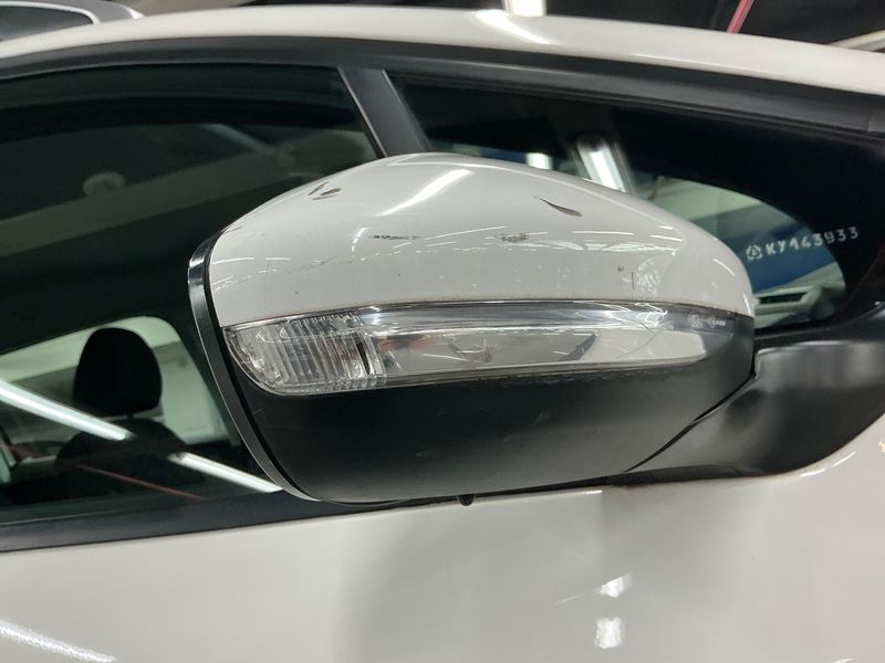 Peugeot 2008 1.2 e-VTi Active 2019 – снимка 26