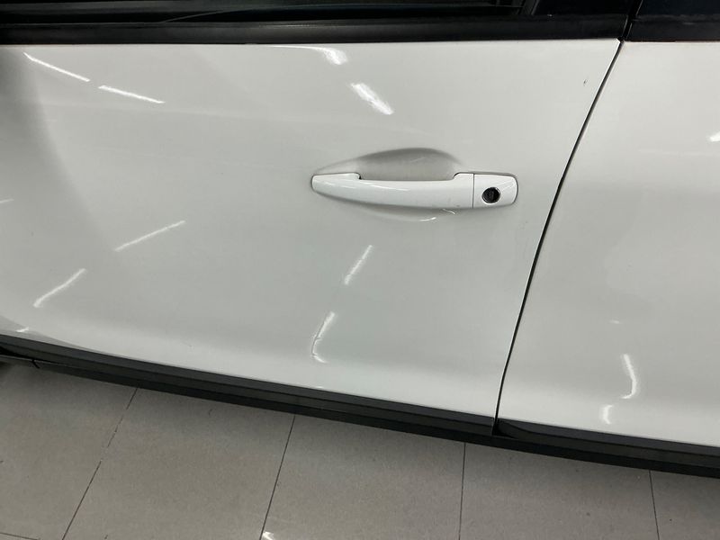 Peugeot 2008 1.2 e-VTi Active 2019 – снимка 28