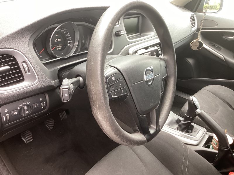 Volvo V40 Cross Country 1.6 D2 2013 – снимка 40