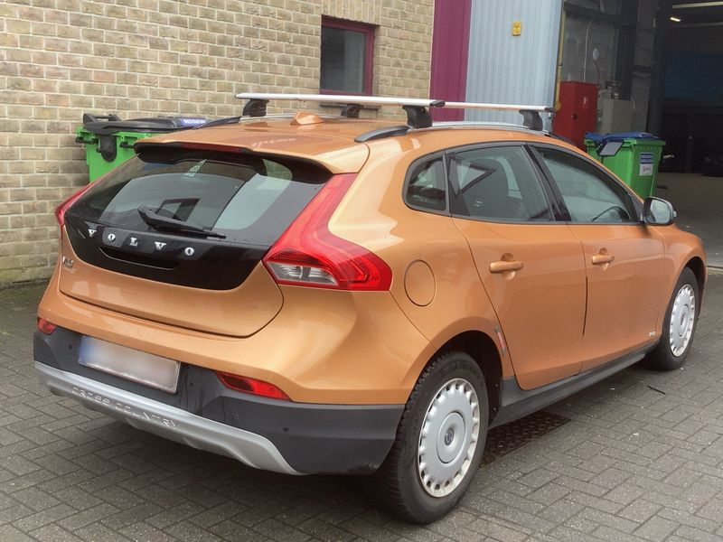 Volvo V40 Cross Country 1.6 D2 2013 – снимка 8