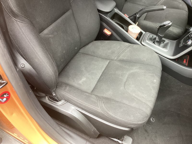 Volvo V40 Cross Country 1.6 D2 2013 – снимка 37