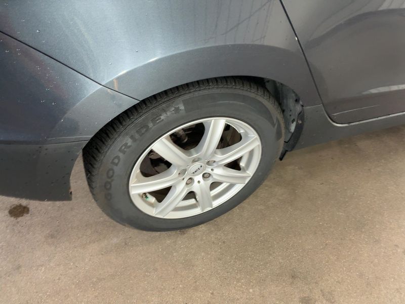 Hyundai ix35 1.7 CRDi Classic 2WD 2011 – снимка 9