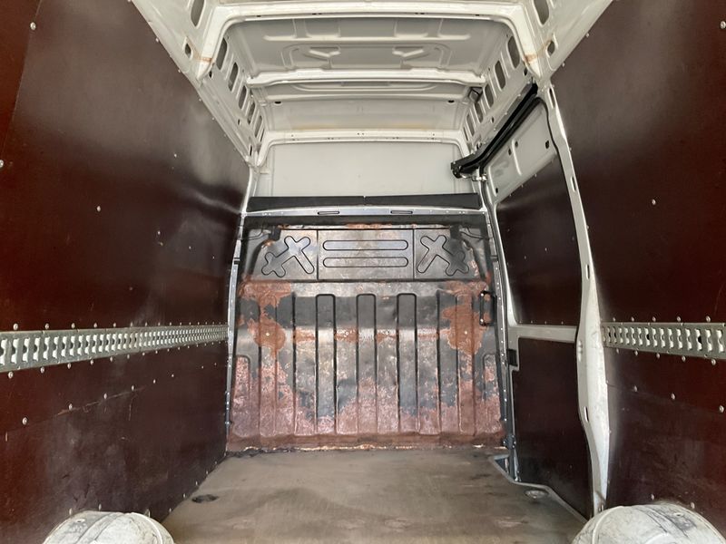 Iveco Daily 3.0 Diesel GKa 35 S Radstand 3300 2014 – снимка на щета