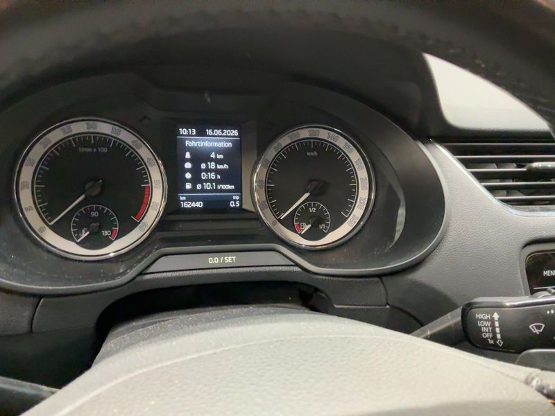 Skoda Octavia 2.0 TDI Style 2019 – снимка 19