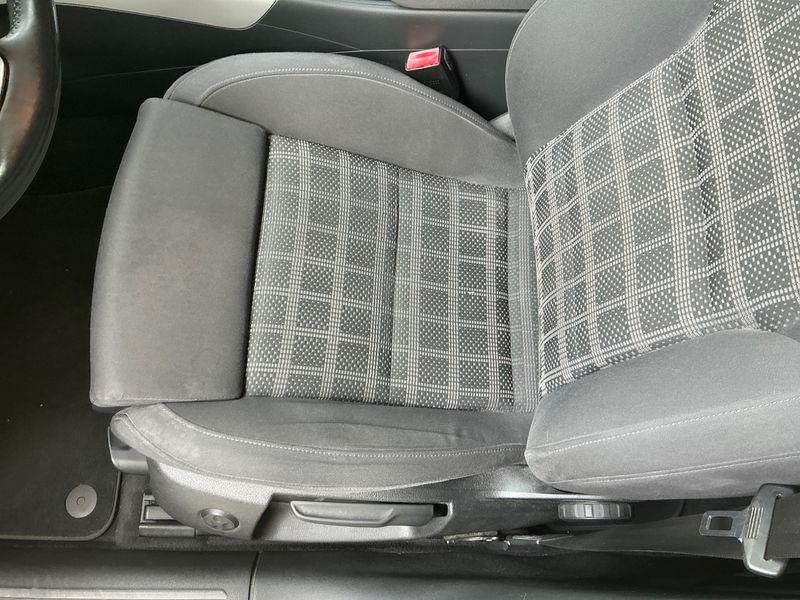 Audi A4 2.0 TDI 2015 – снимка 22