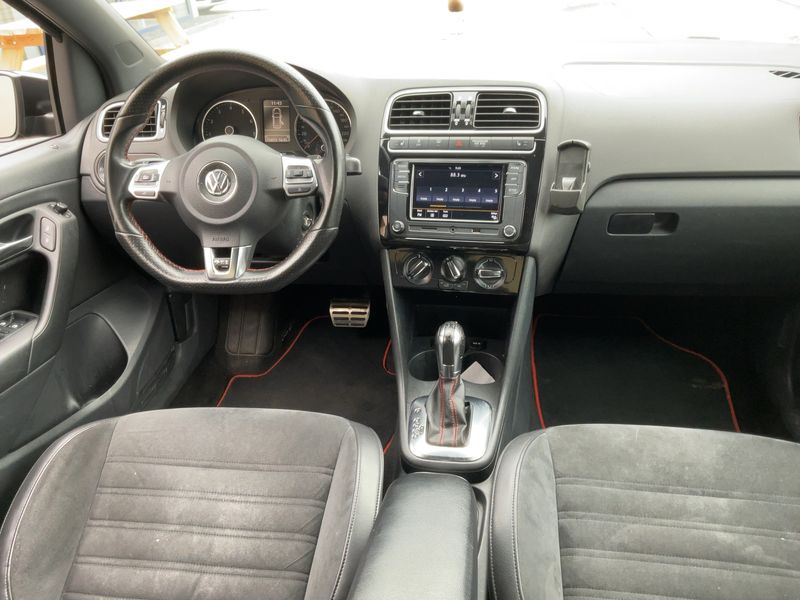Volkswagen Polo 1.4 TSI GTI 2012 – снимка 17