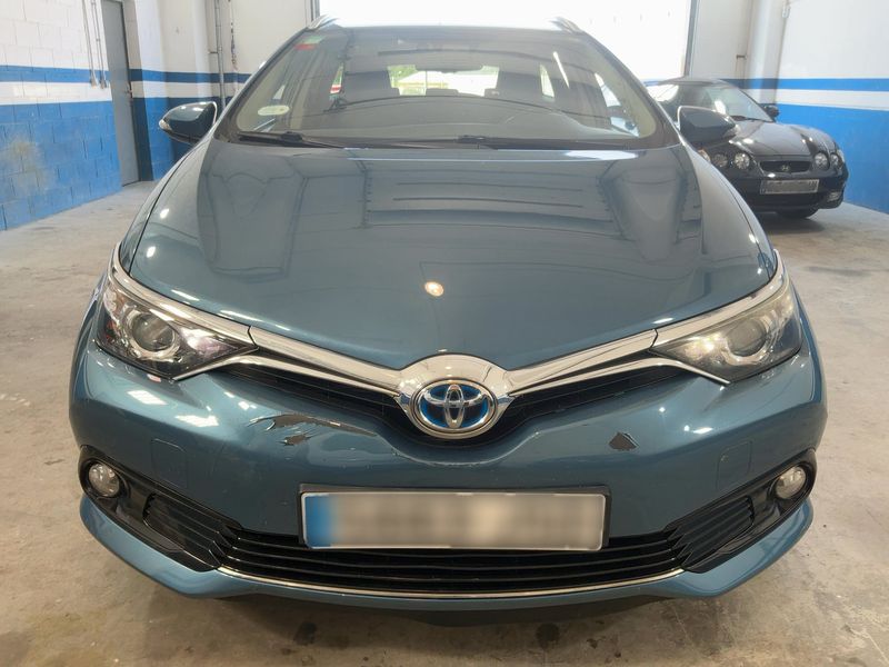 Toyota Auris Touring Sports 1.8 Hybrid Active 2016 – снимка 14