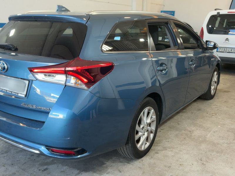 Toyota Auris Touring Sports 1.8 Hybrid Active 2016 – снимка 8