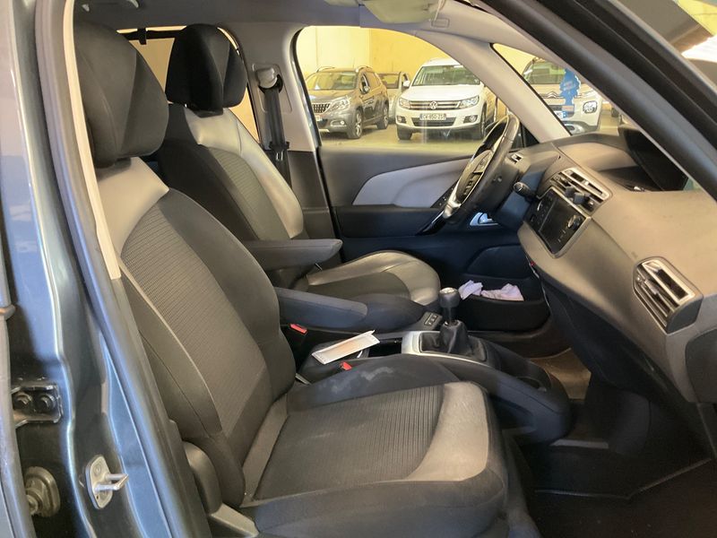Citroen C4 Picasso 1.6 e-HDi Exclusive 2014 – снимка 16