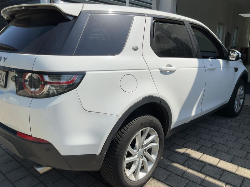 Land Rover Discovery Sport 2.0 Td4 SE AWD 2017 – снимка 8