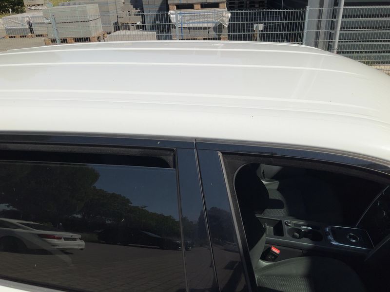 Land Rover Discovery Sport 2.0 Td4 SE AWD 2017 – снимка 13