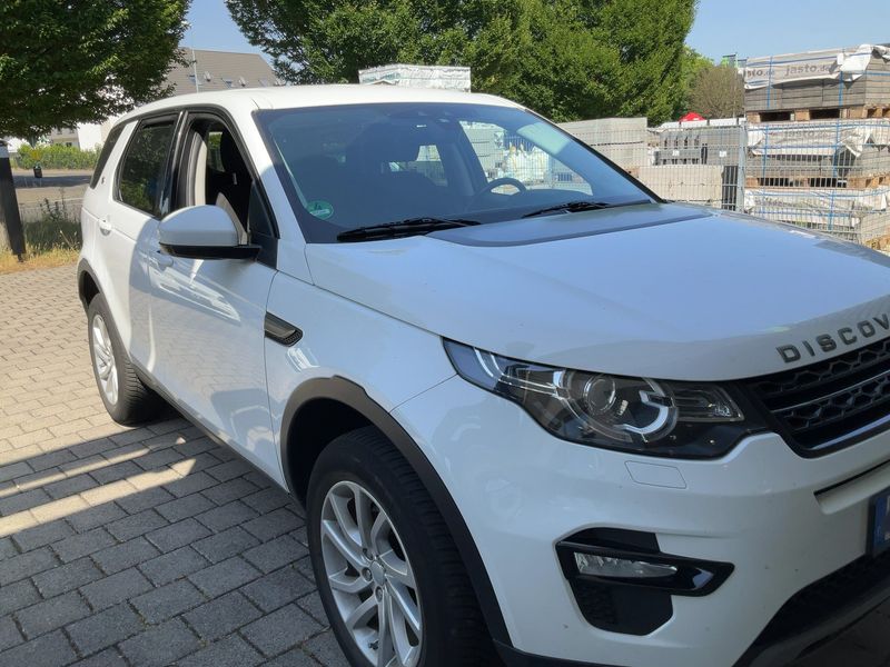 Land Rover Discovery Sport 2.0 Td4 SE AWD 2017 – снимка 12