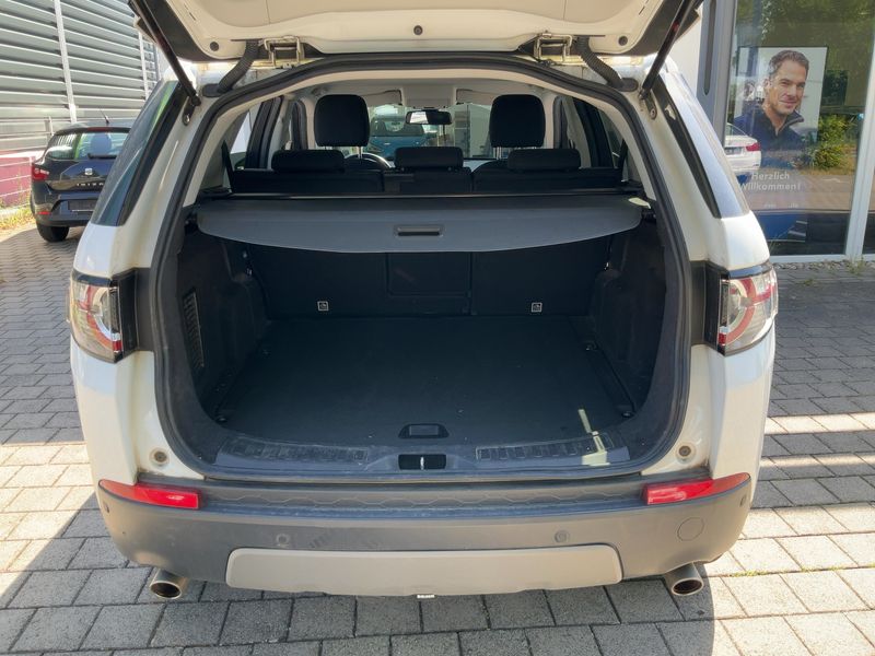 Land Rover Discovery Sport 2.0 Td4 SE AWD 2017 – снимка 15