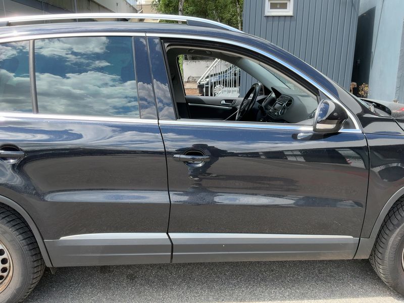 Volkswagen Tiguan 2.0 TDI Sport & Style BlueMotion Tech 2012 – снимка 10
