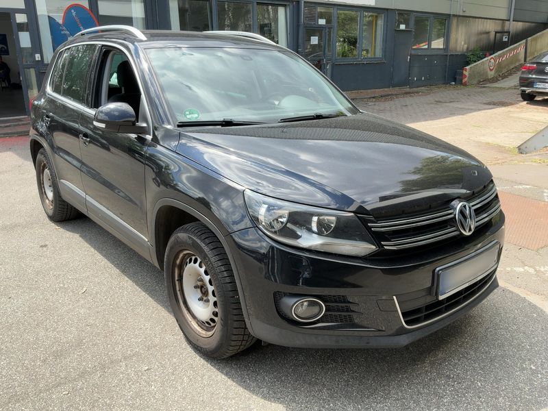Volkswagen Tiguan 2.0 TDI Sport & Style BlueMotion Tech 2012 – снимка 12