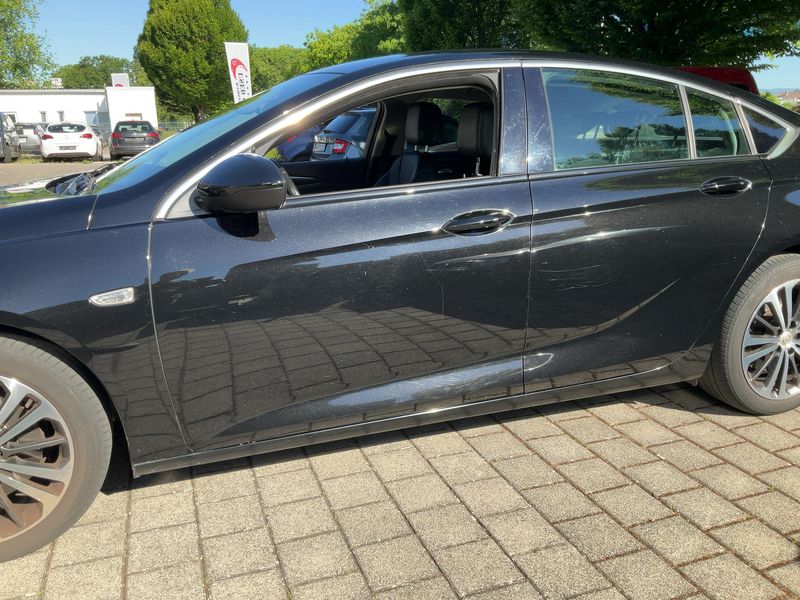 Opel Insignia Grand Sport 2.0 CDTI Business Innovation 4x4 2019 – снимка 4