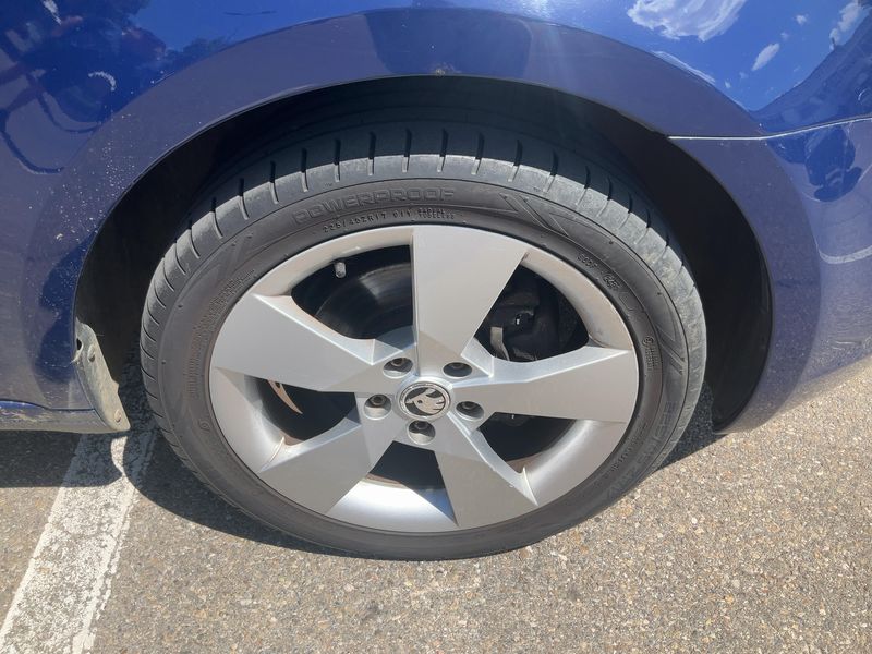 Skoda Octavia 2.0 TDI Elegance 2014 – снимка 11