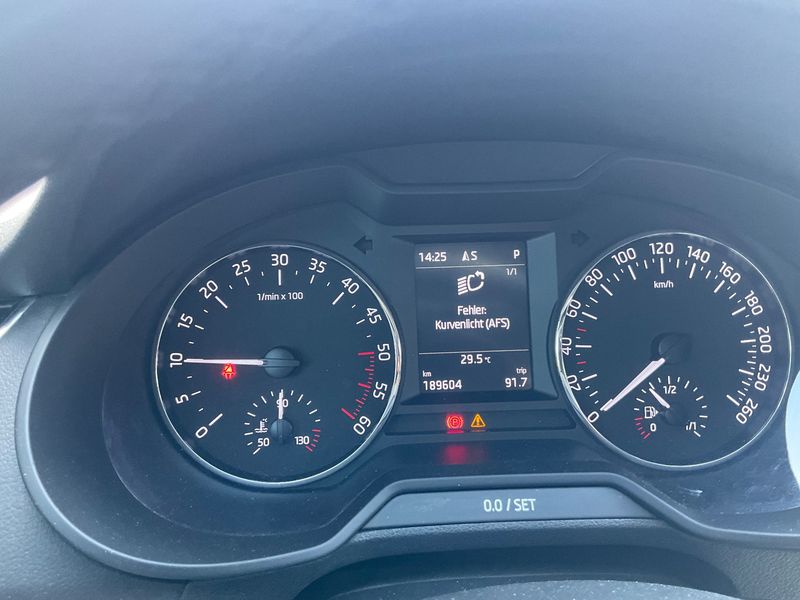 Skoda Octavia 2.0 TDI Elegance 2014 – снимка 19