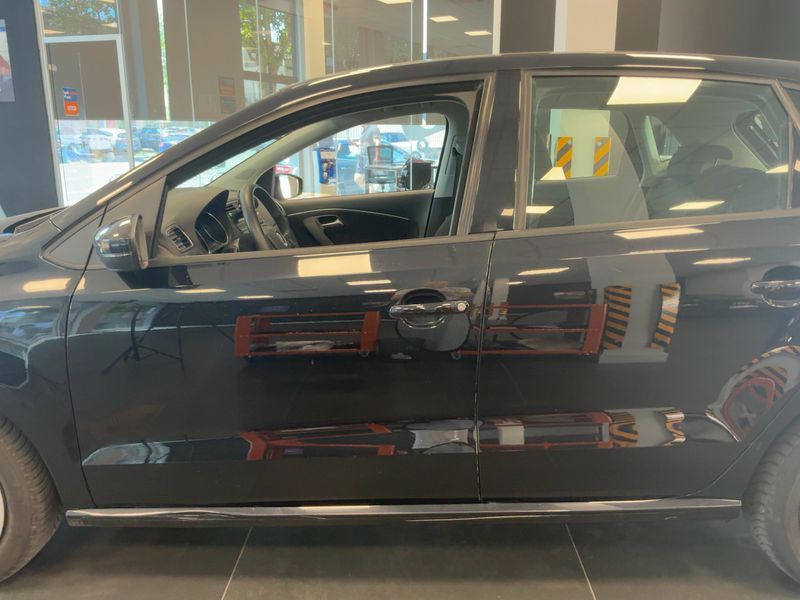 Volkswagen Polo 1.0 Comfortline 2016 – снимка 4