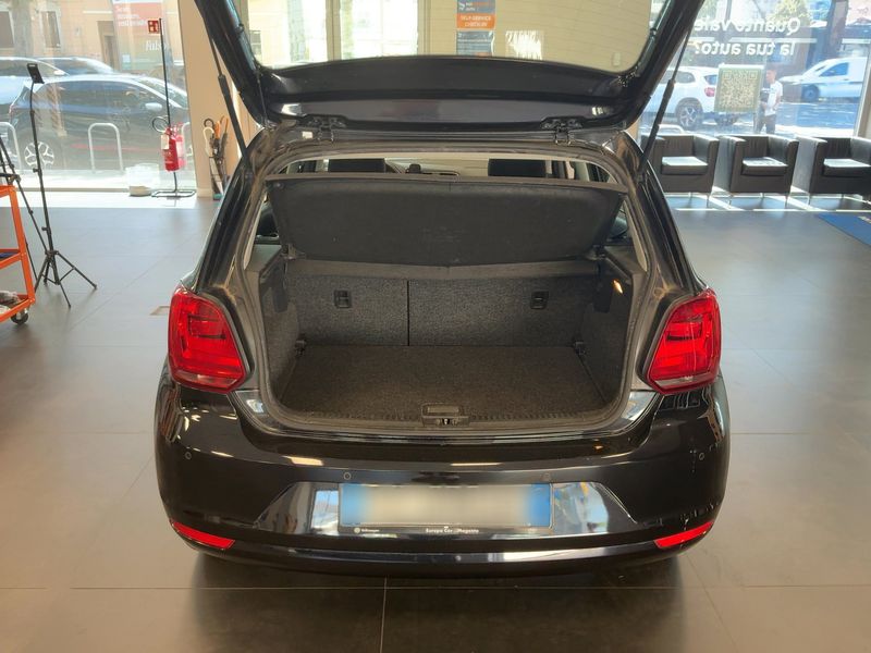 Volkswagen Polo 1.0 Comfortline 2016 – снимка 15