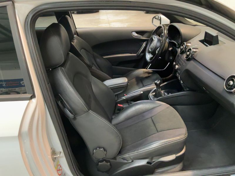 Audi A1 1.4 TFSI S line Sportpaket 2013 – снимка 16