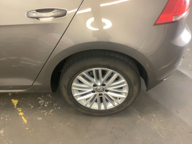 Volkswagen Golf VII 1.2 TSI Cup BlueMotion Tech 2014 – снимка 5