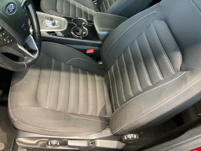 Ford Galaxy 2.0 TDCi EcoBlue Titanium 2018 – снимка 33