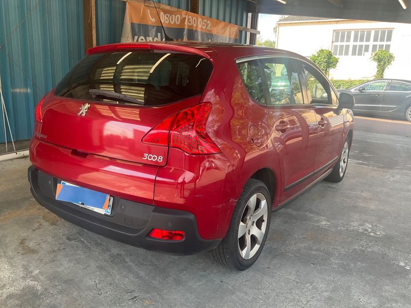 Peugeot 3008 1.6 HDi Premium 2010 – снимка 2