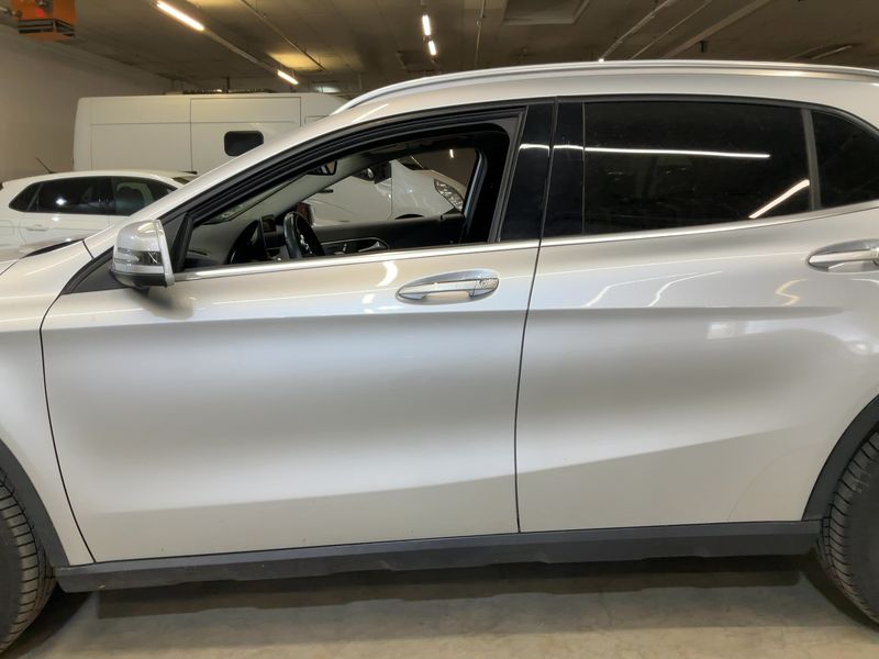 Mercedes-Benz GLA-Klasse GLA 250 4Matic Urban 2020 – снимка 4