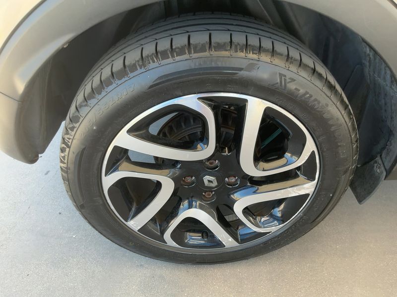 Renault Captur 1.5 dCi Intens 2014 – снимка 9