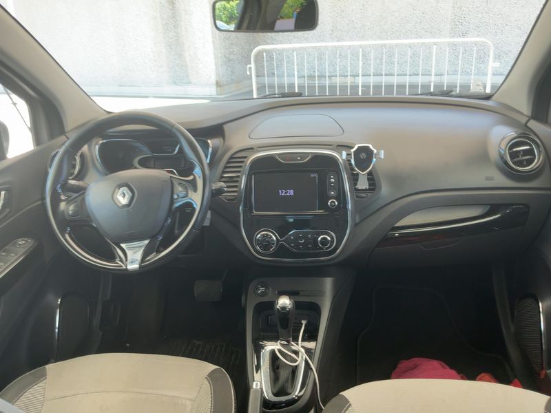 Renault Captur 1.5 dCi Intens 2014 – снимка 17